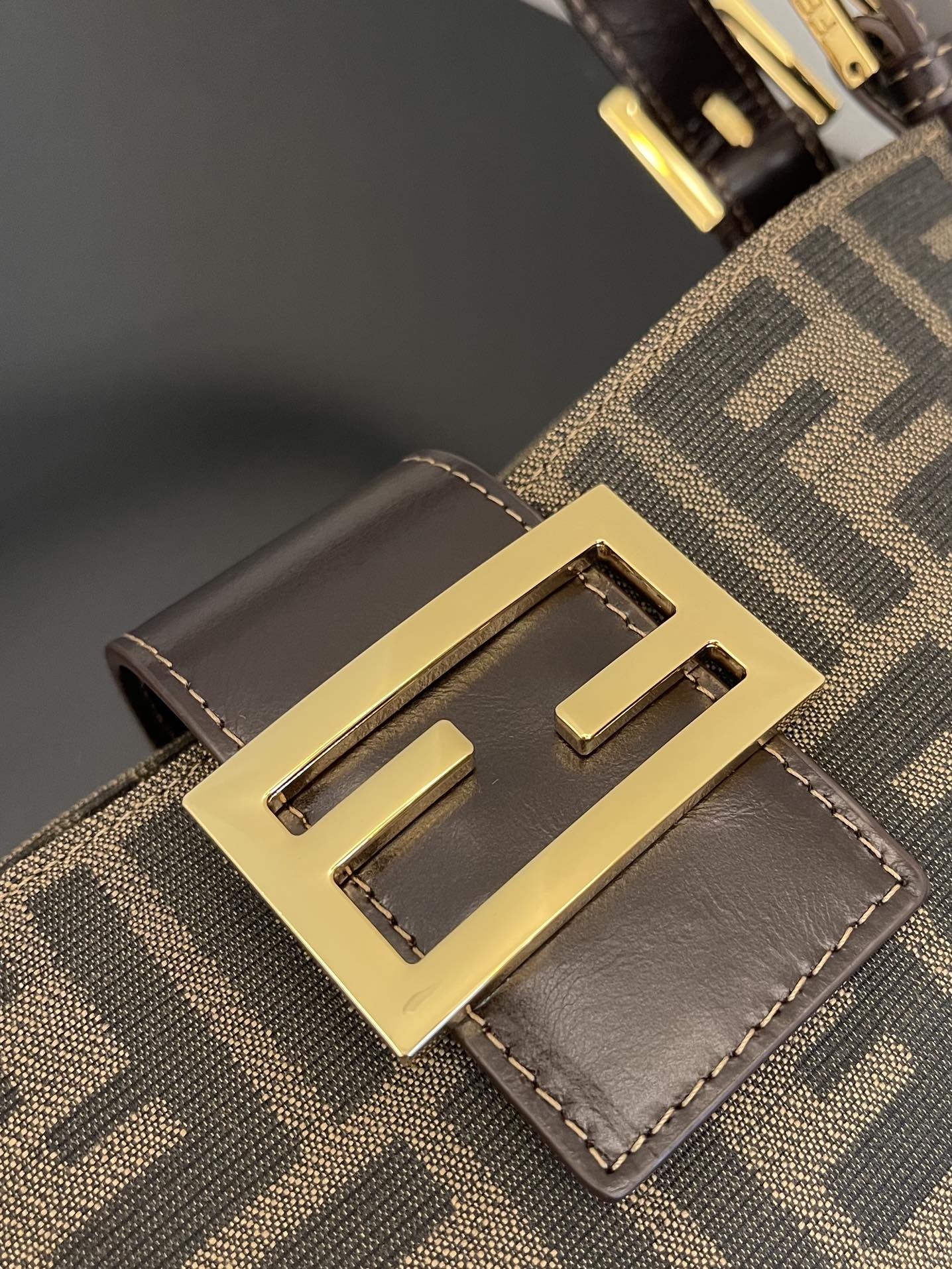 FENDI BAG