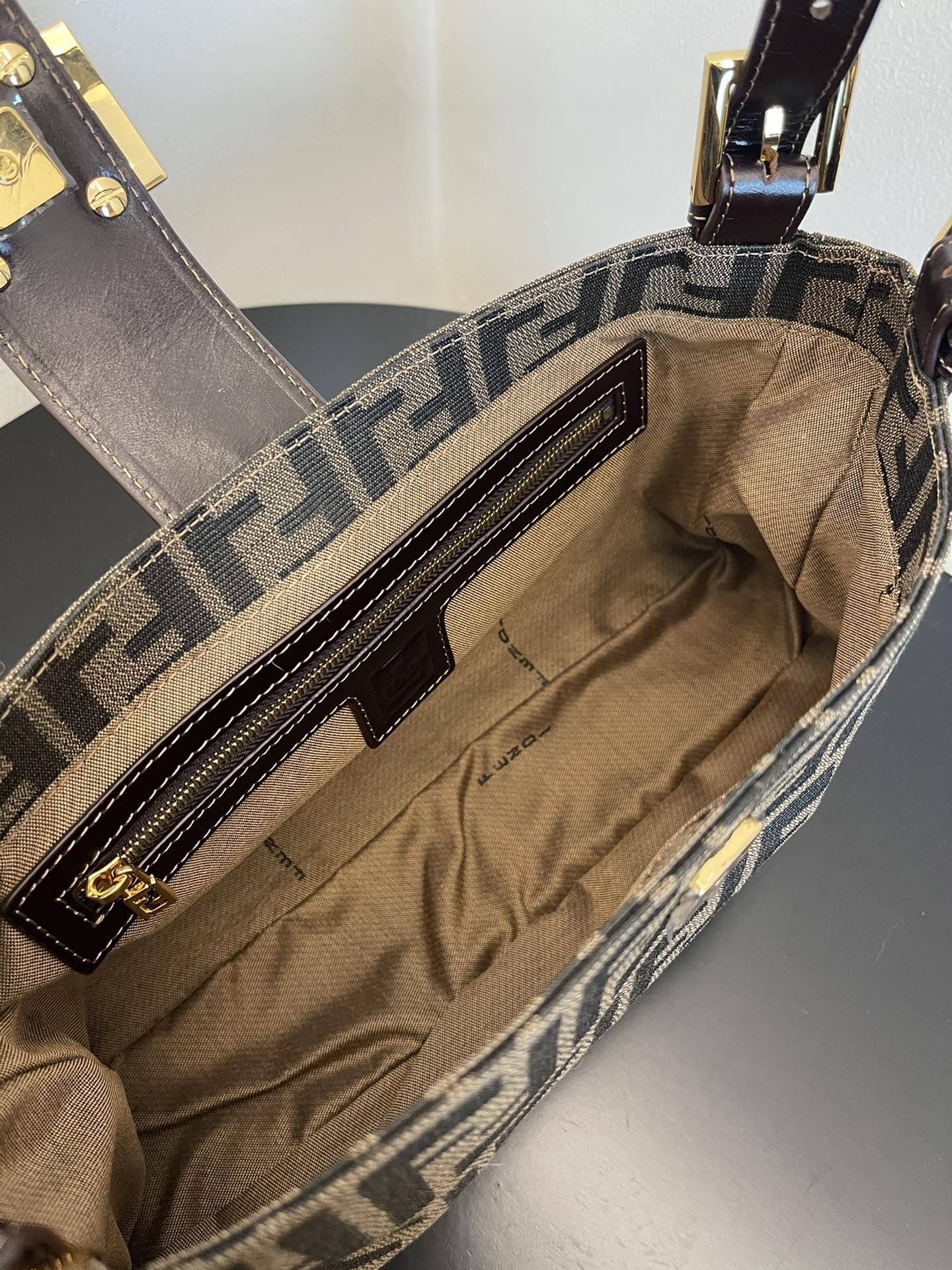 FENDI BAG
