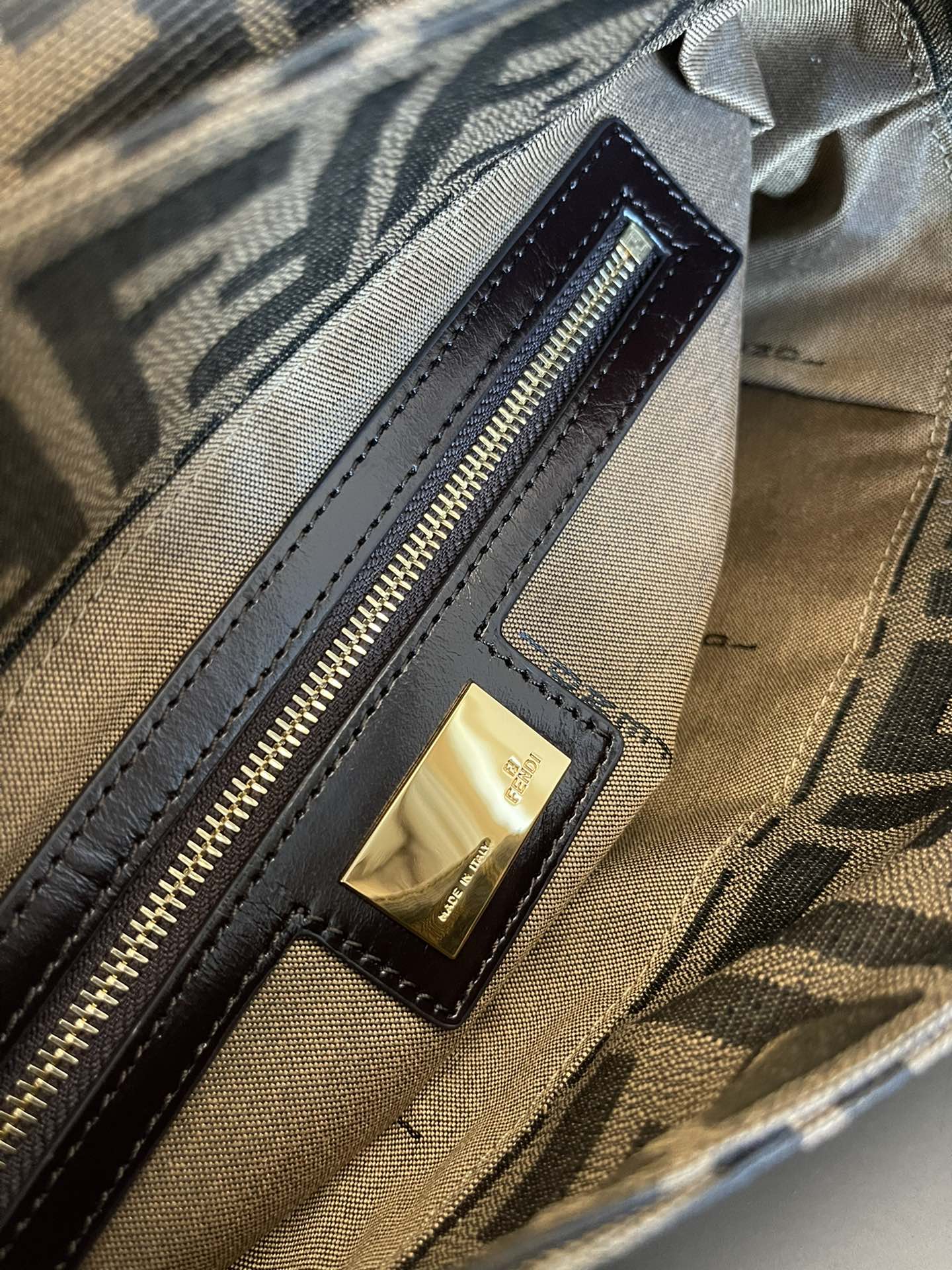 FENDI BAG