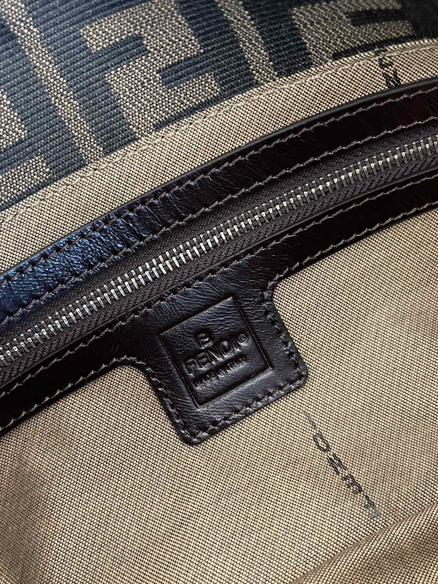 FENDI BAG