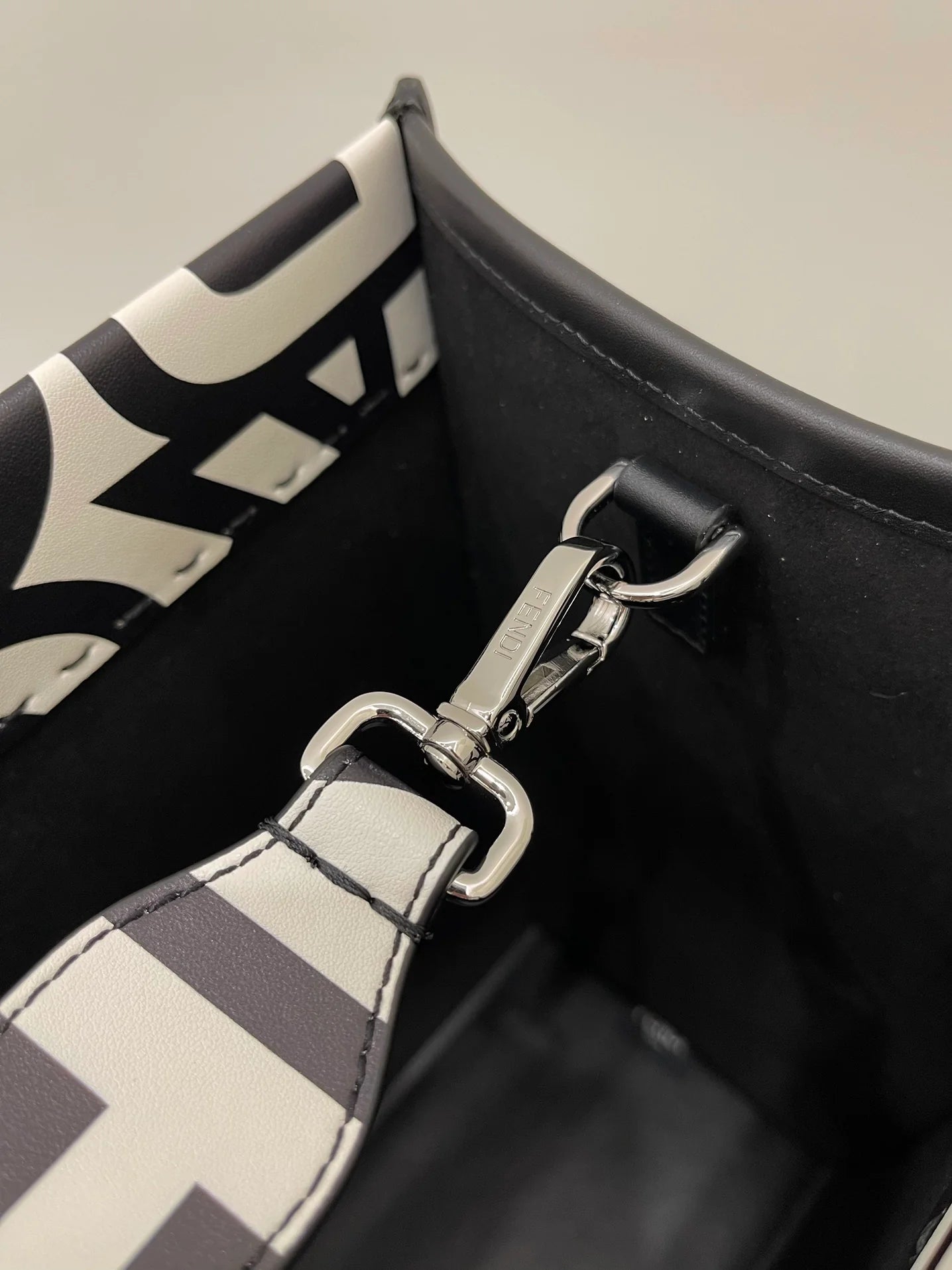FENDI BAG