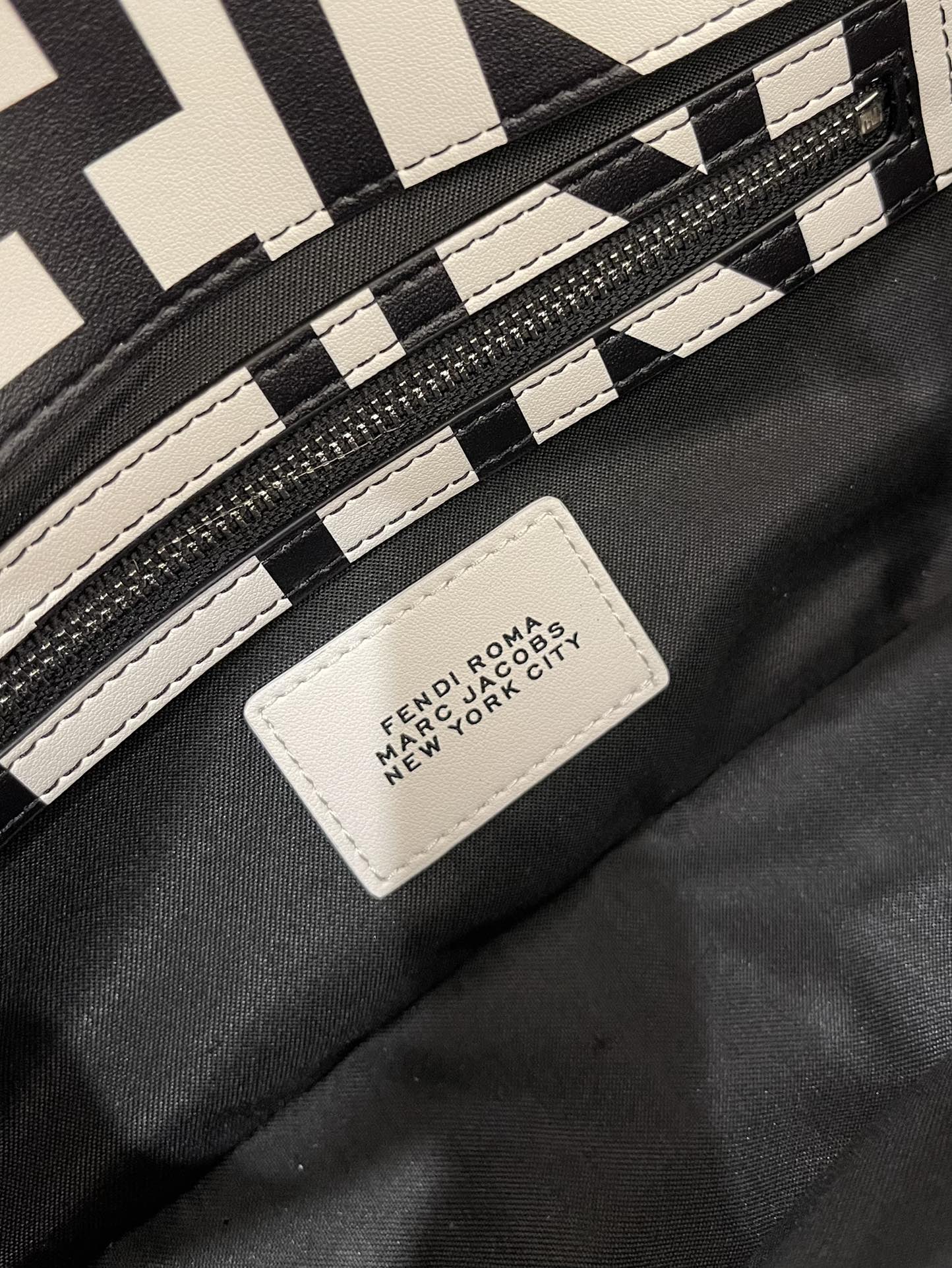 FENDI BAG