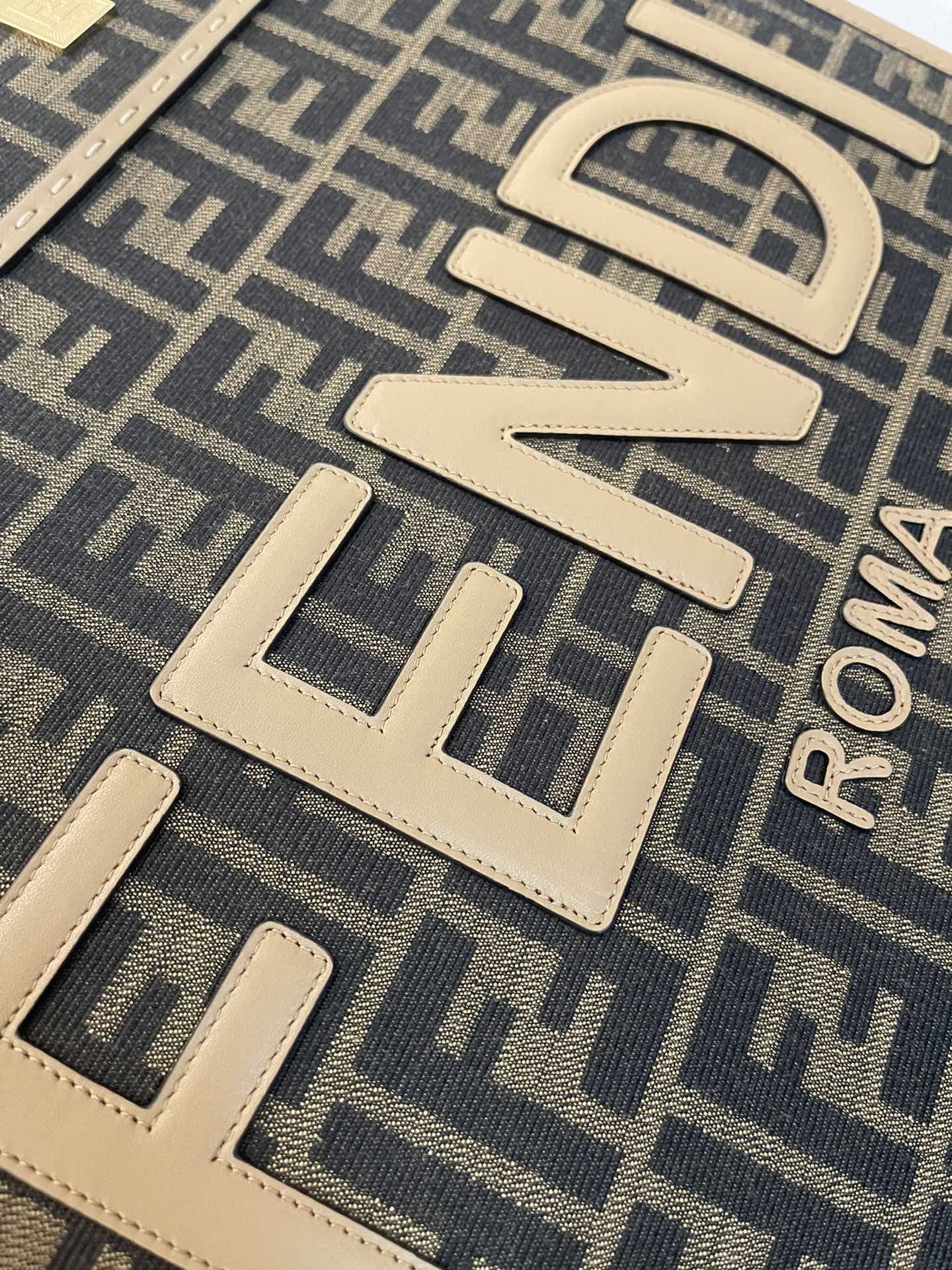 FENDI BAG