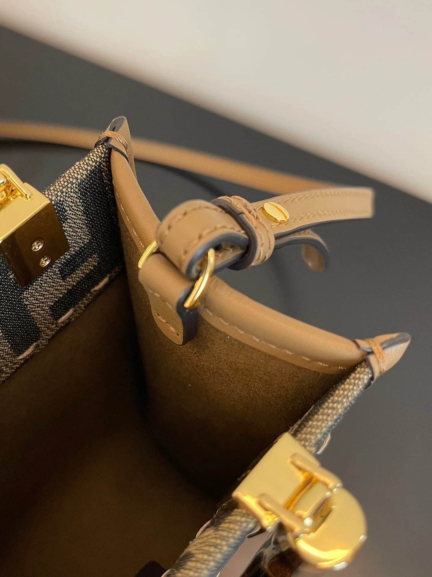 FENDI BAG