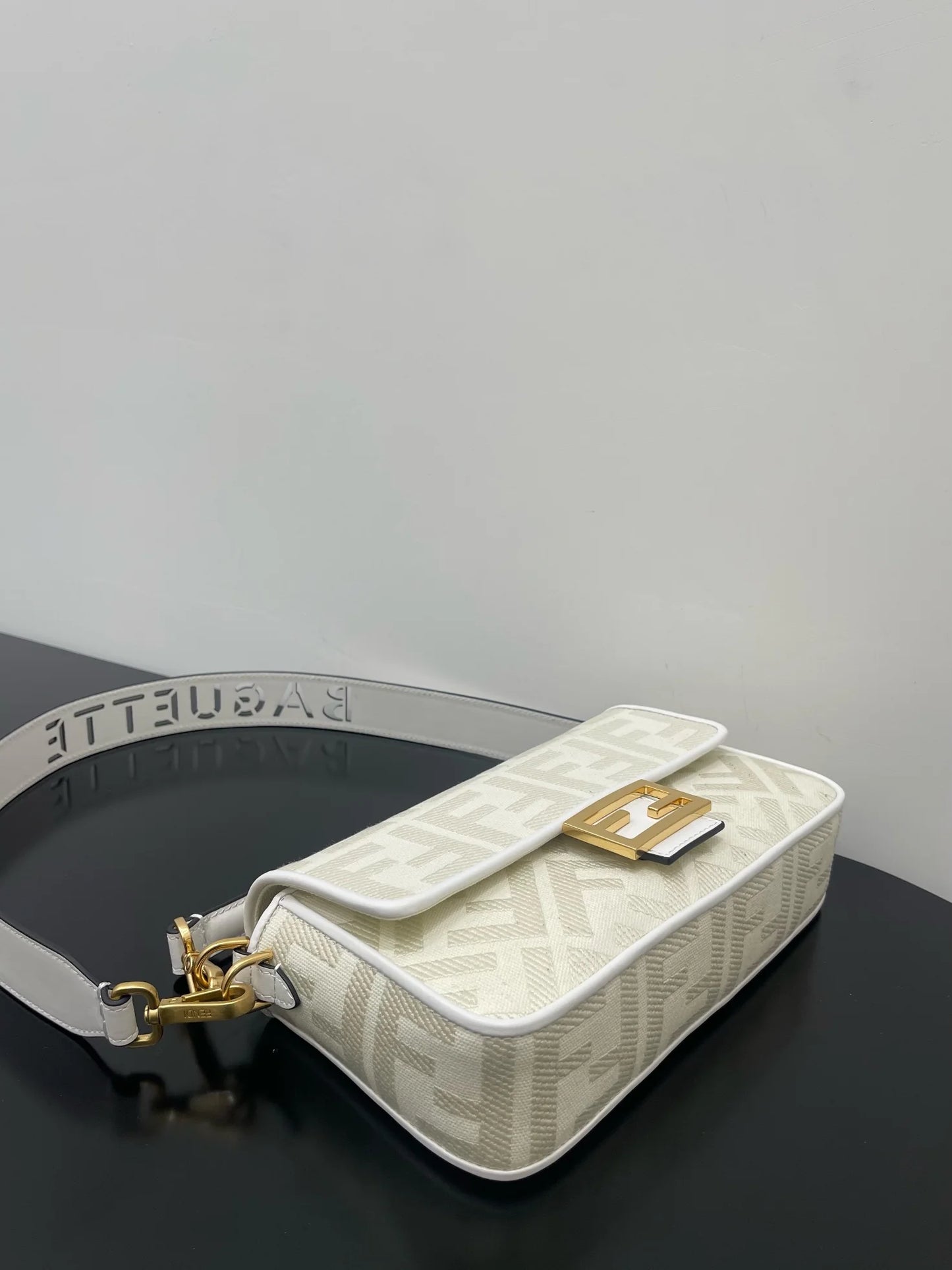 FENDI BAG