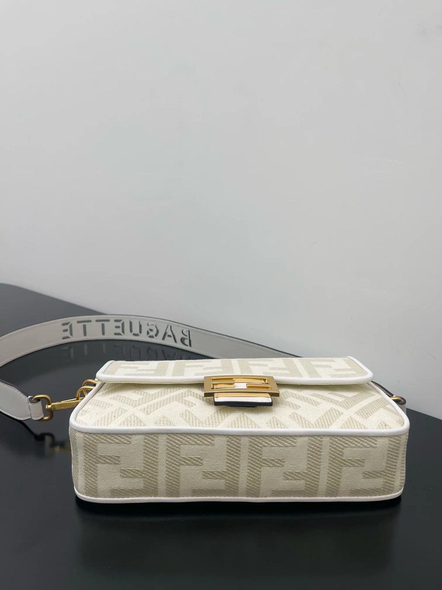 FENDI BAG