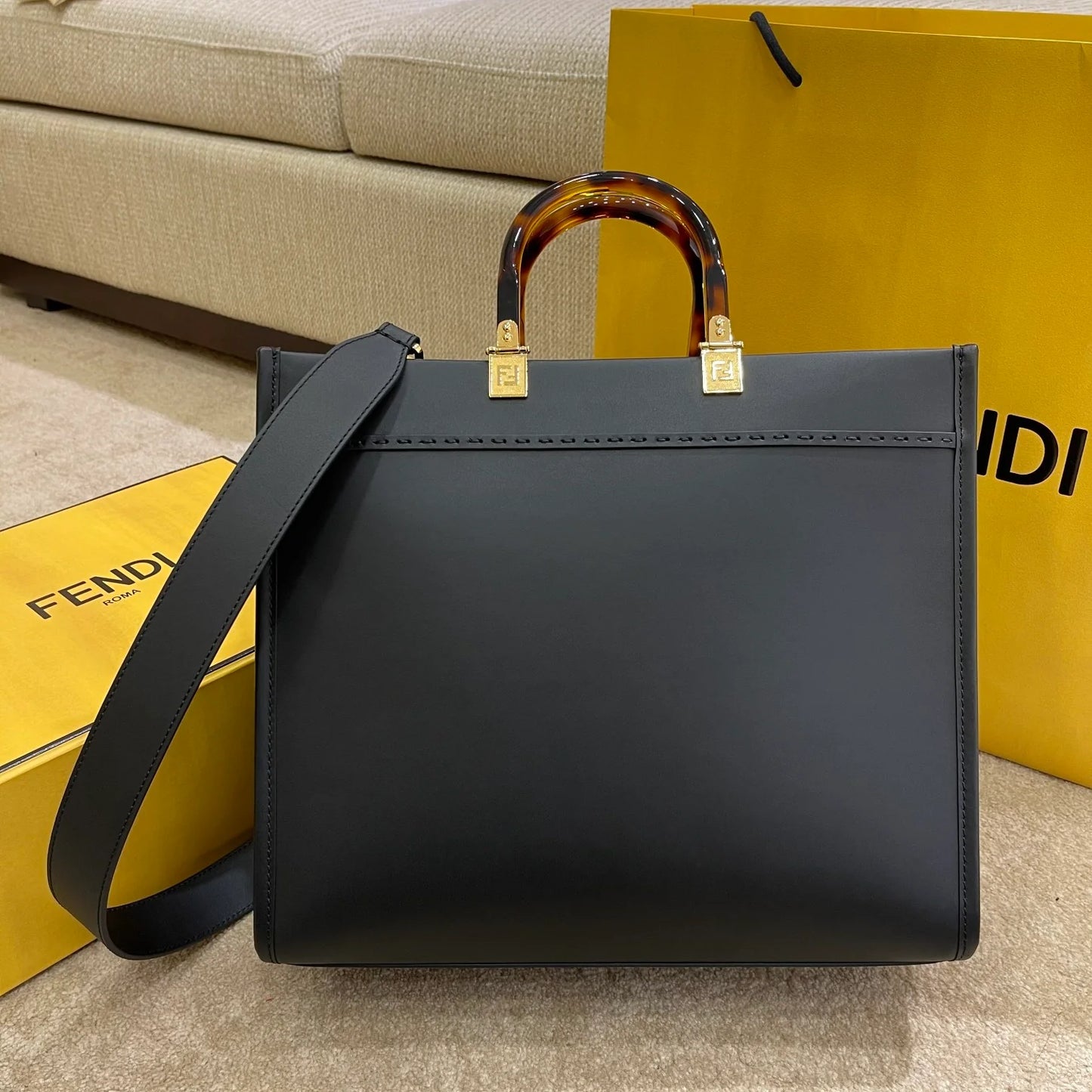 FENDI BAG