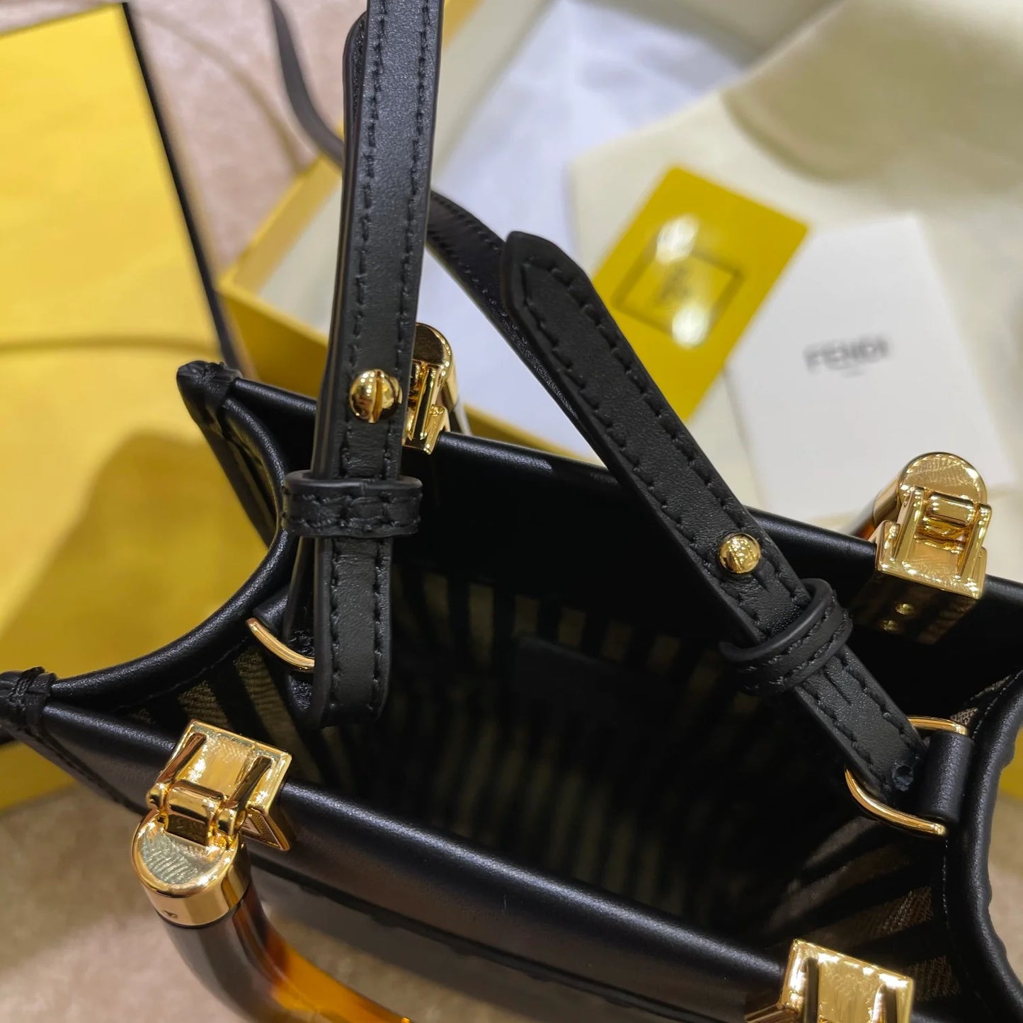 FENDI BAG