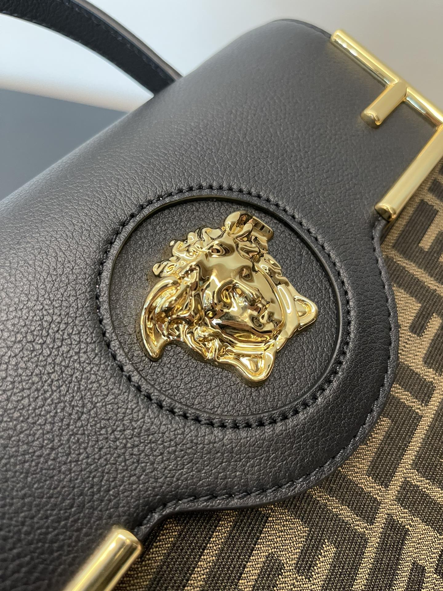 FENDI BAG
