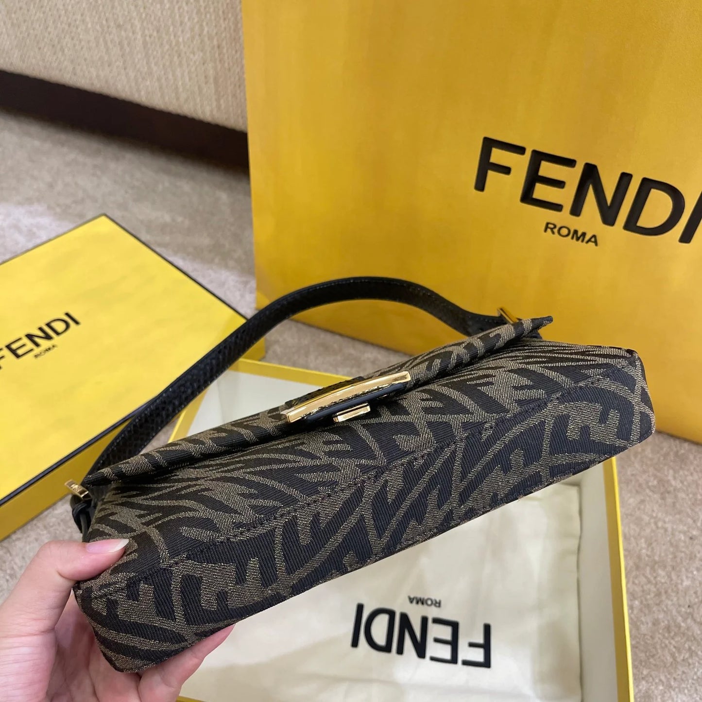 FENDI BAG