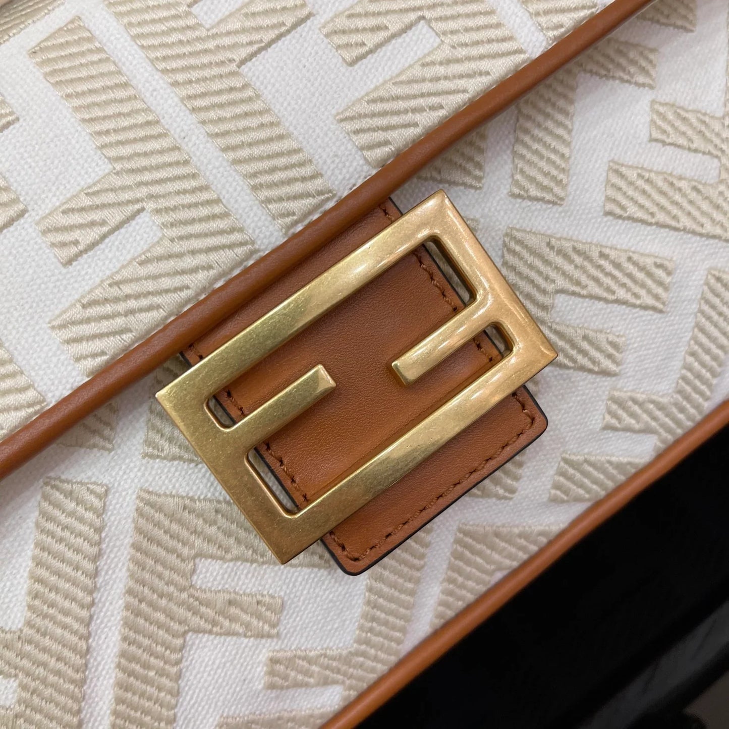 FENDI BAG