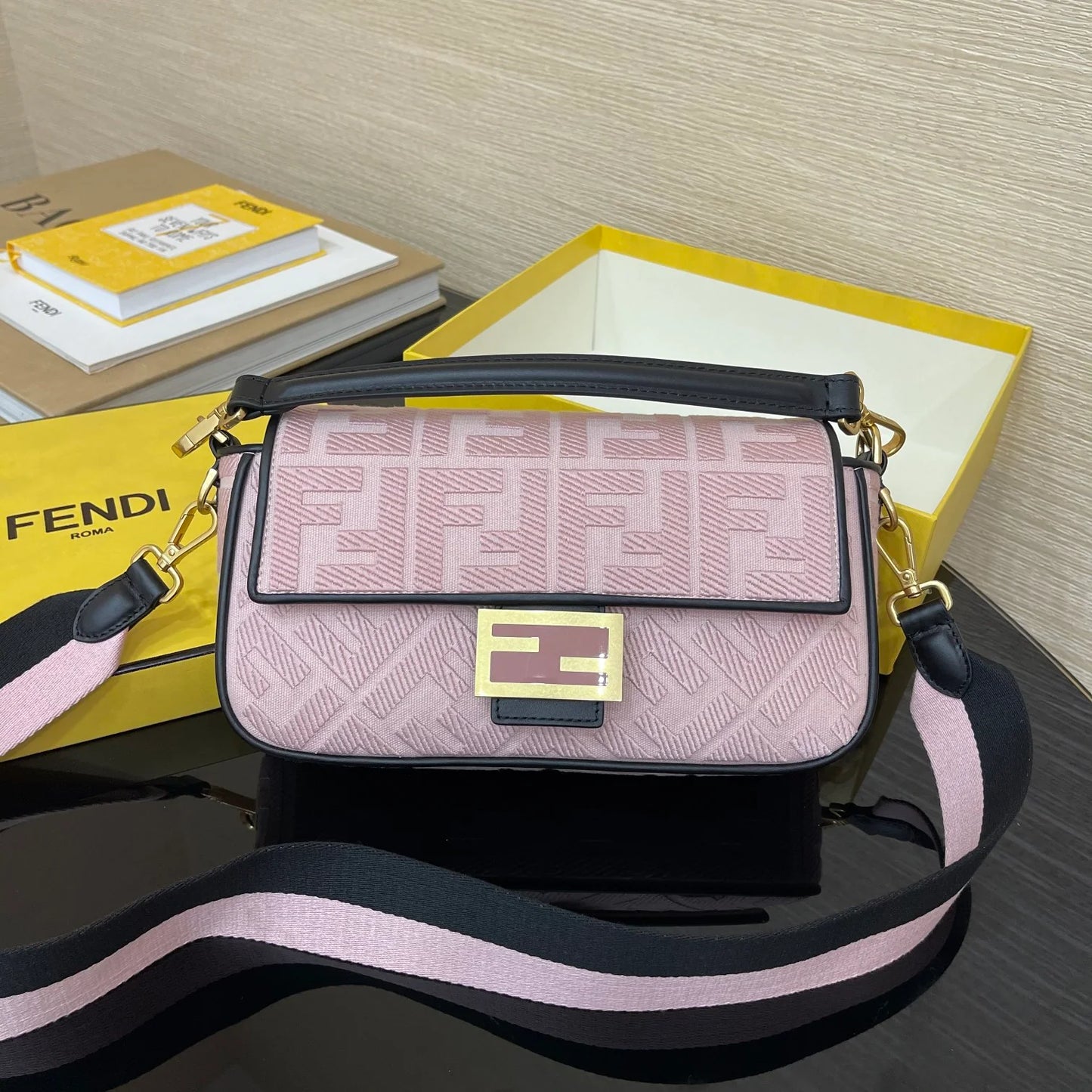 FENDI BAG