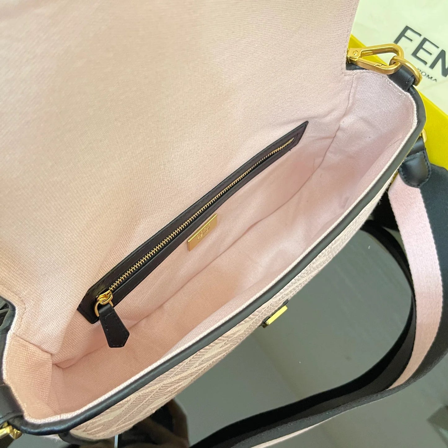 FENDI BAG