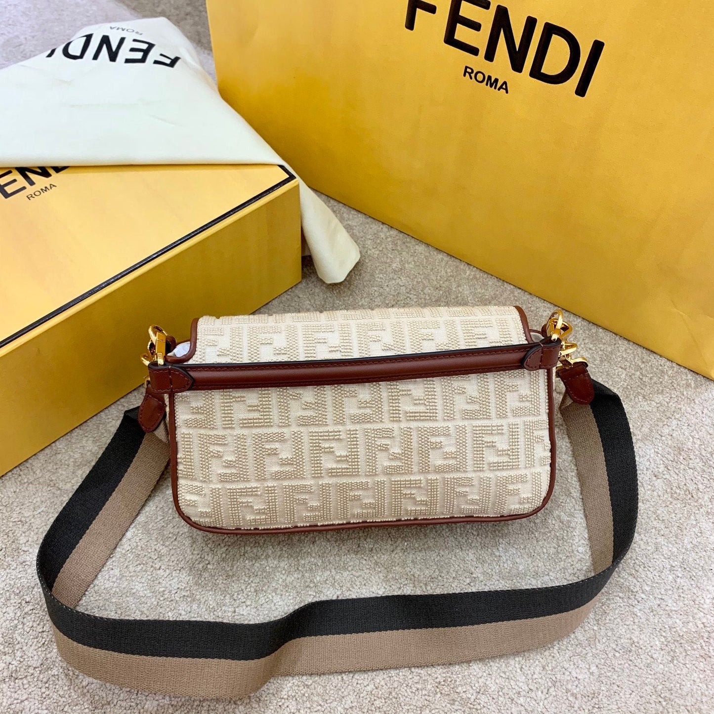 FENDI BAG
