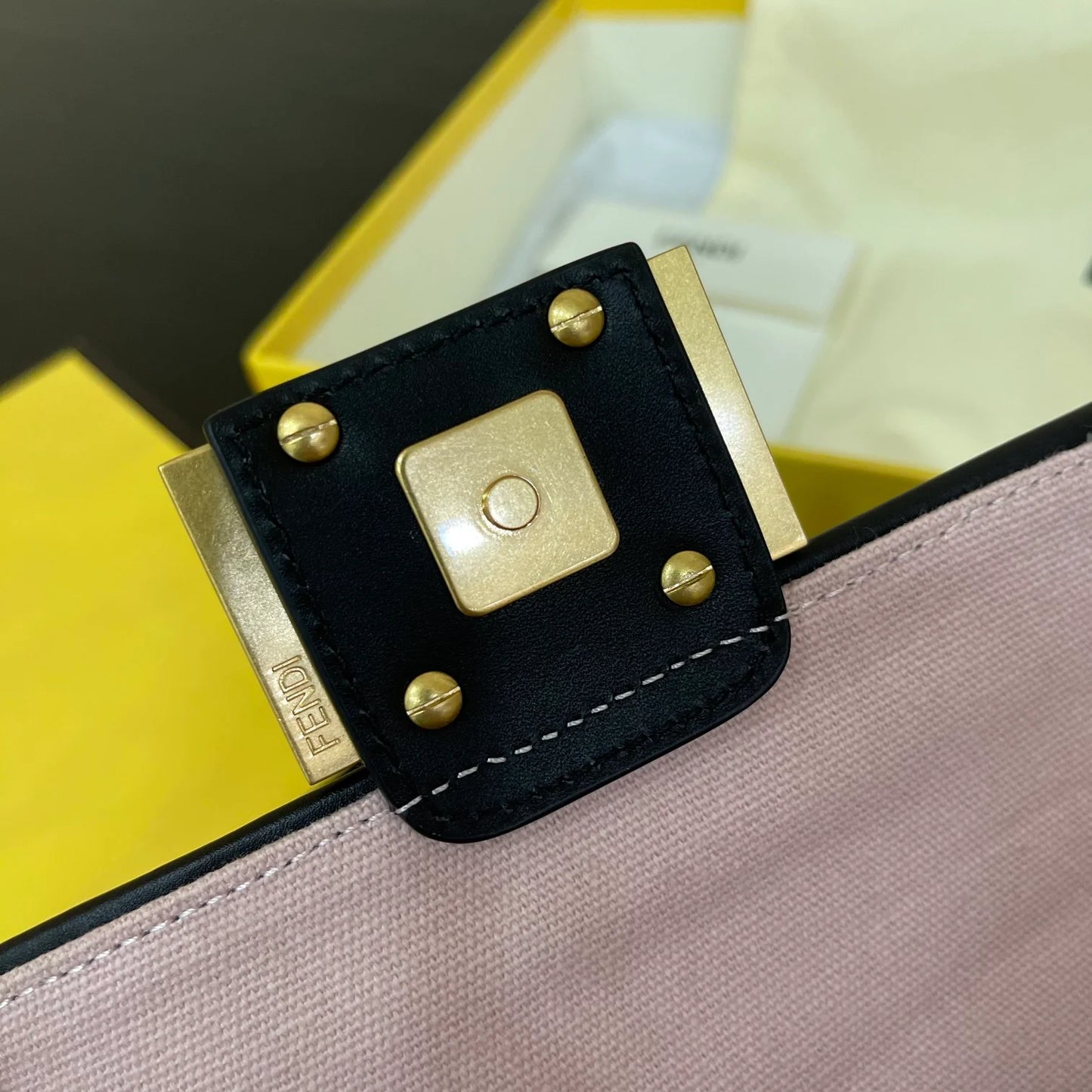 FENDI BAG