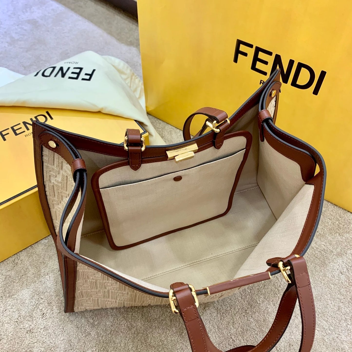 FENDI BAG