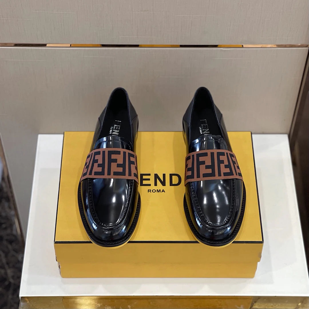 FENDI LOAFER