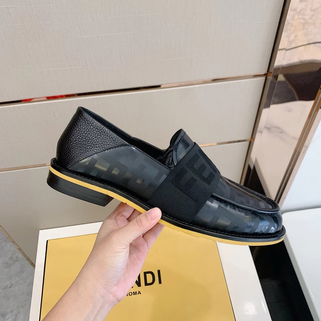 FENDI LOAFER