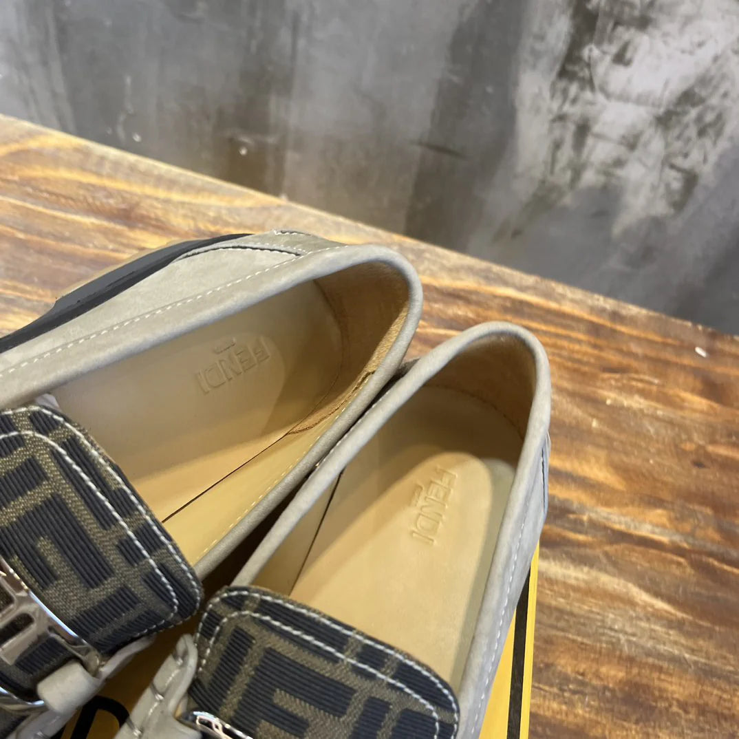 FENDI LOAFER