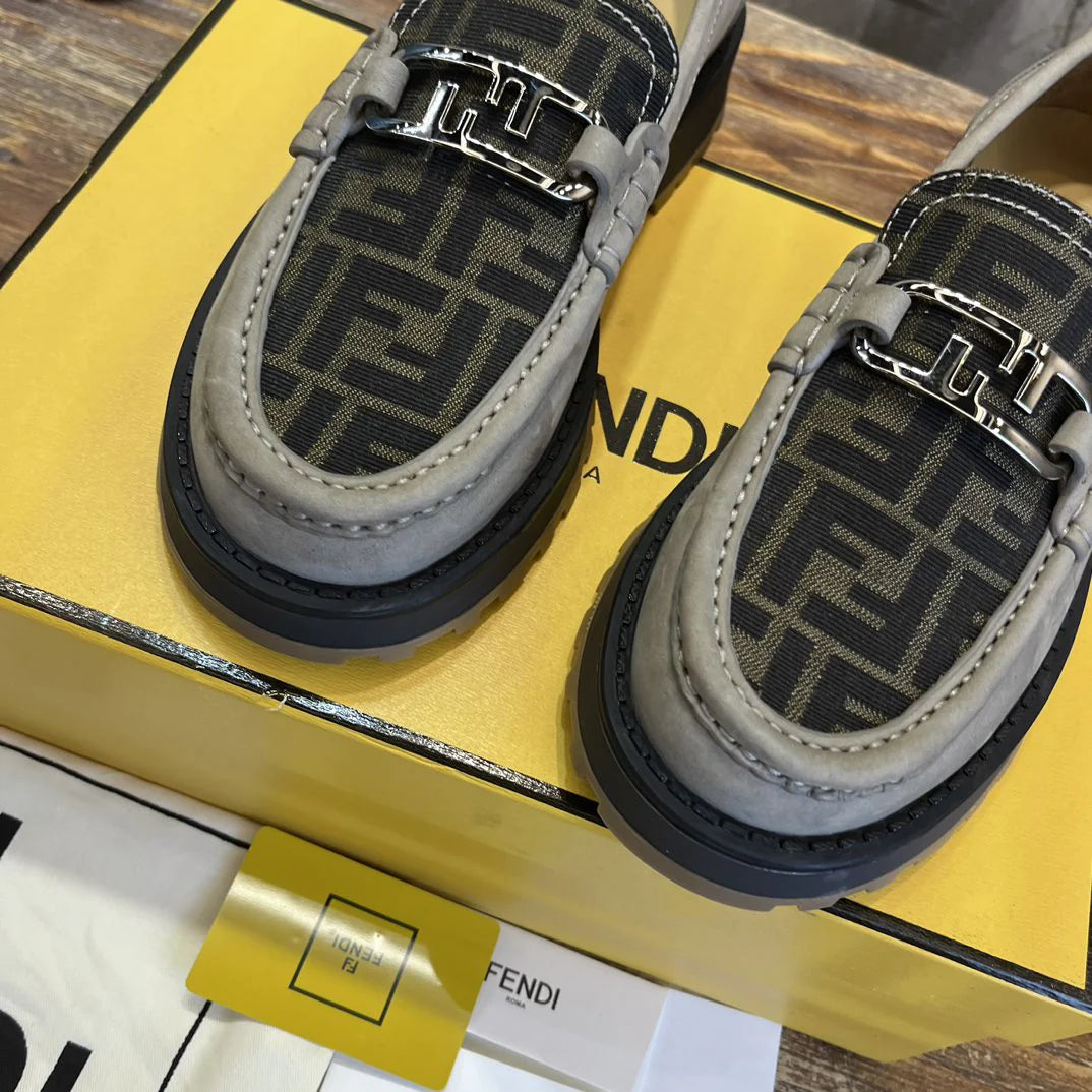 FENDI LOAFER