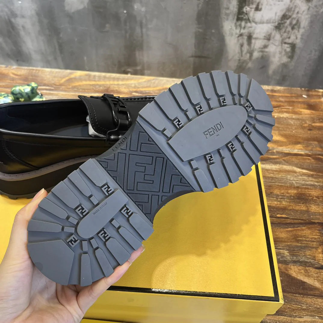 FENDI LOAFER