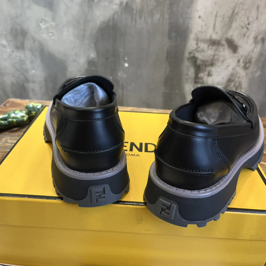 FENDI LOAFER
