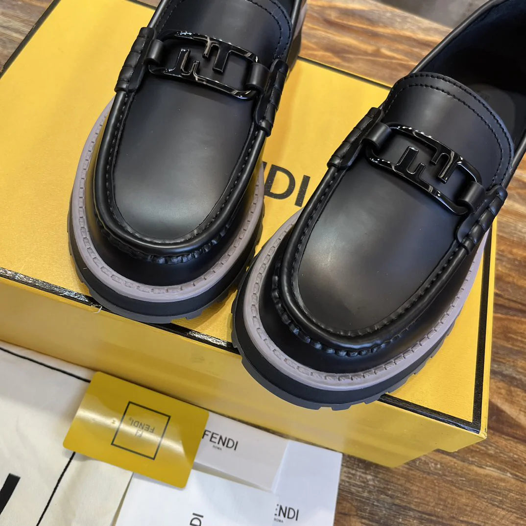 FENDI LOAFER