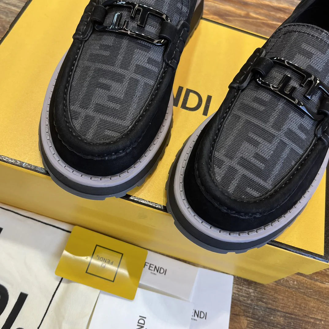 FENDI LOAFER