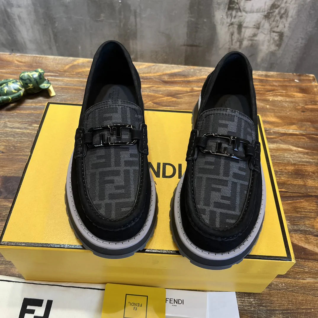 FENDI LOAFER