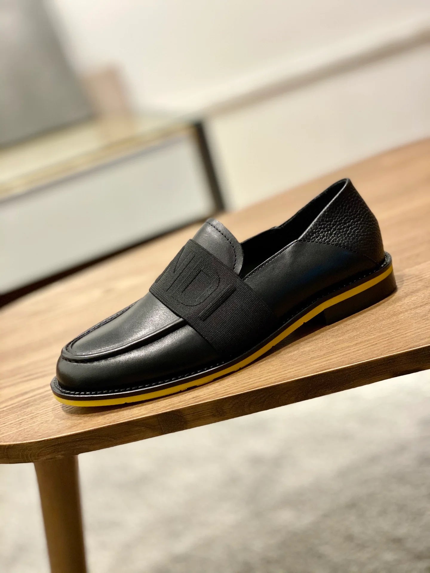 FENDI LOAFER