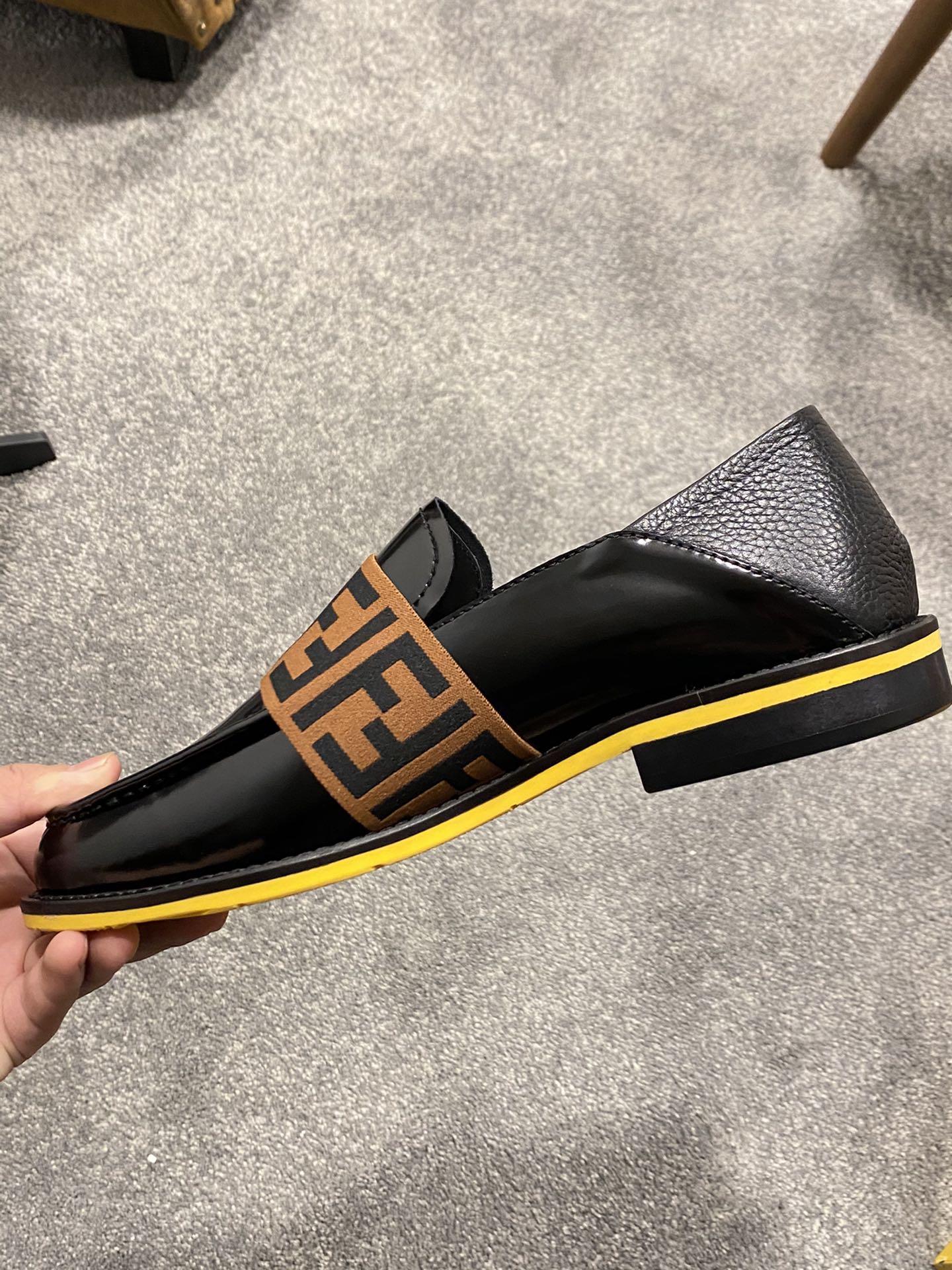 FENDI LOAFER