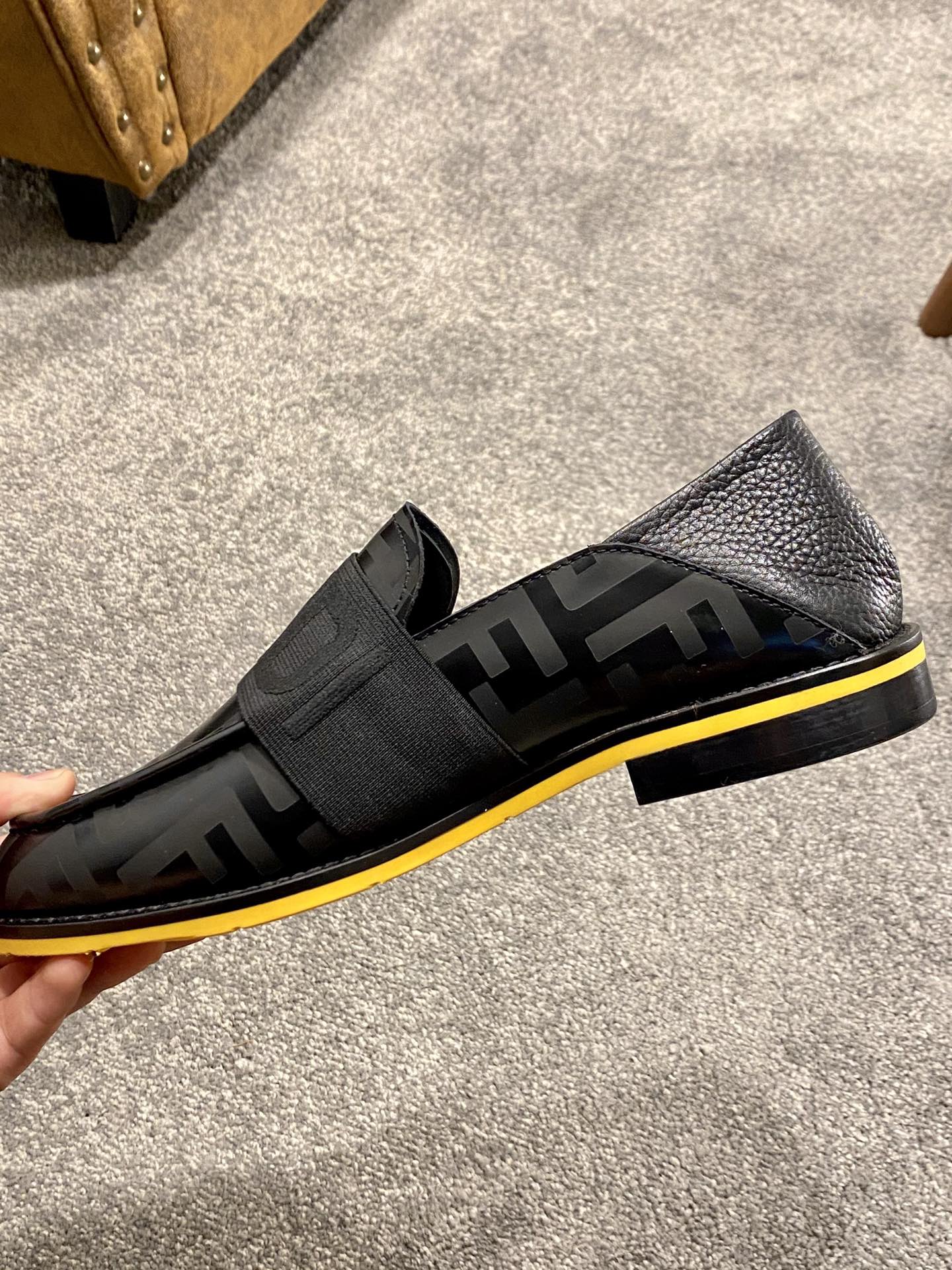 FENDI LOAFER