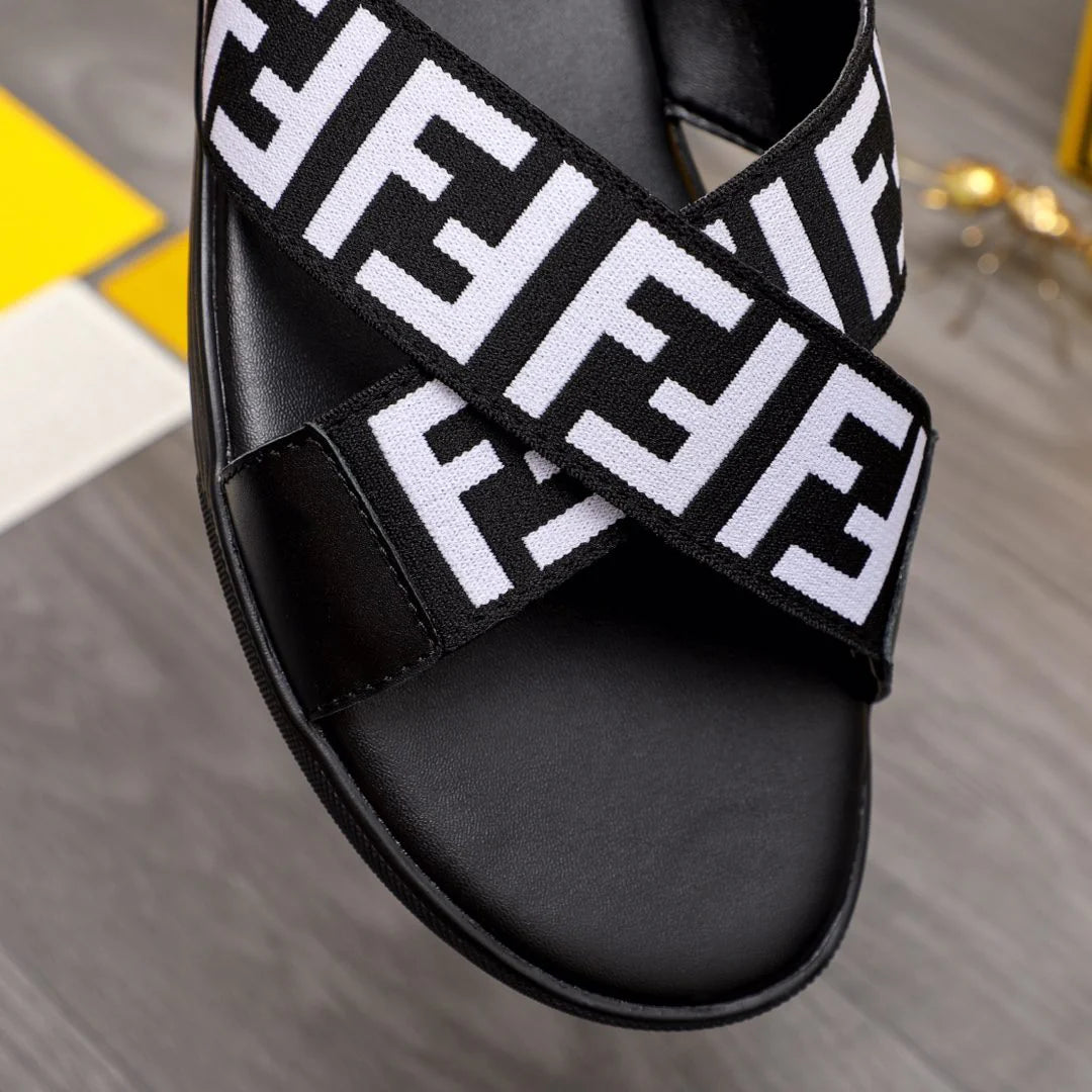 FENDI SANDAL
