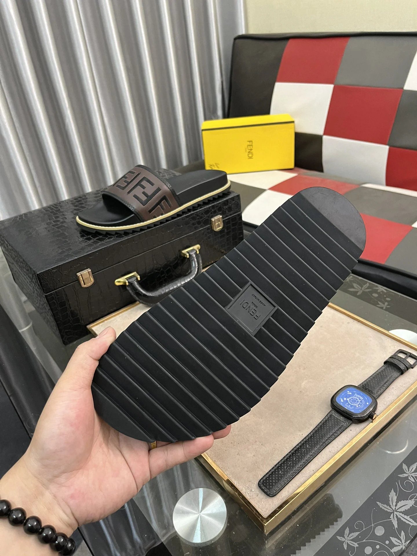 FENDI SANDAL