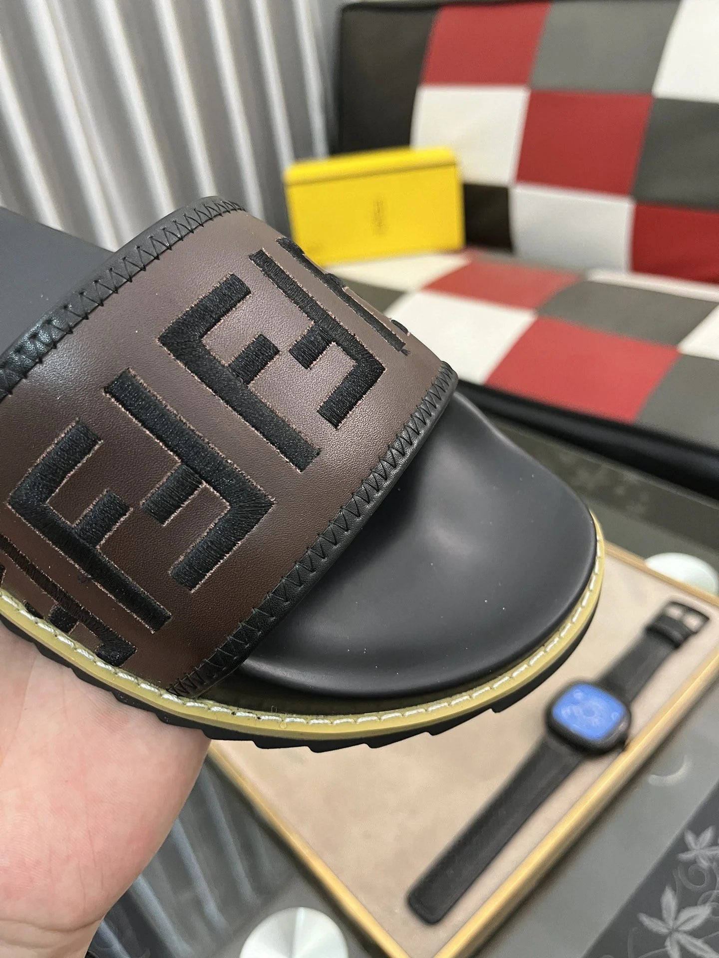 FENDI SANDAL