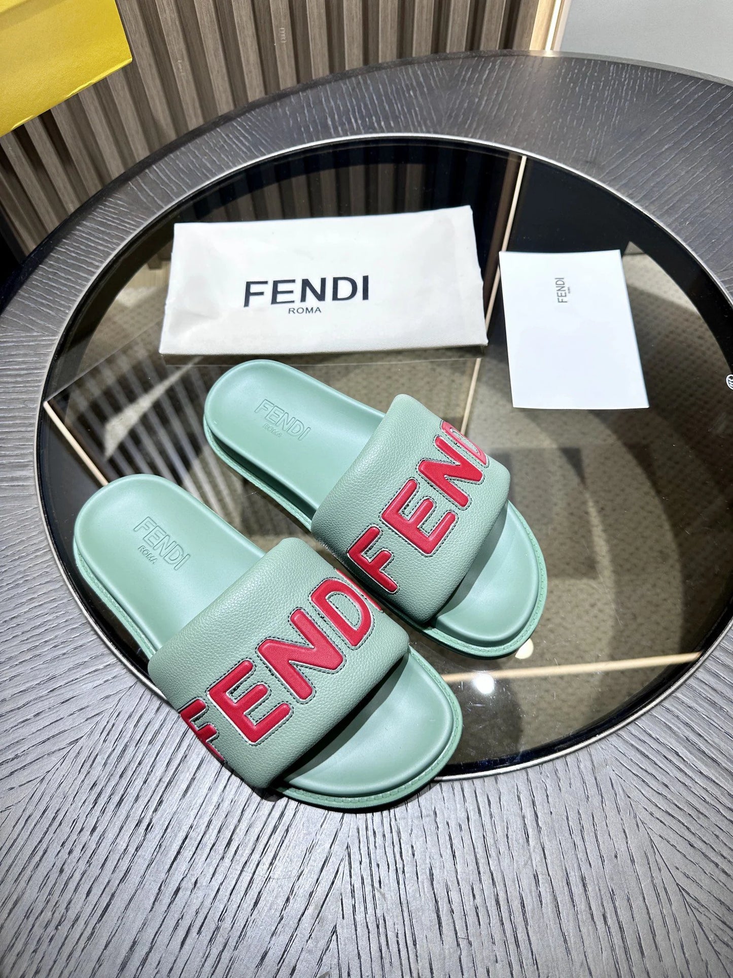 FENDI SANDAL