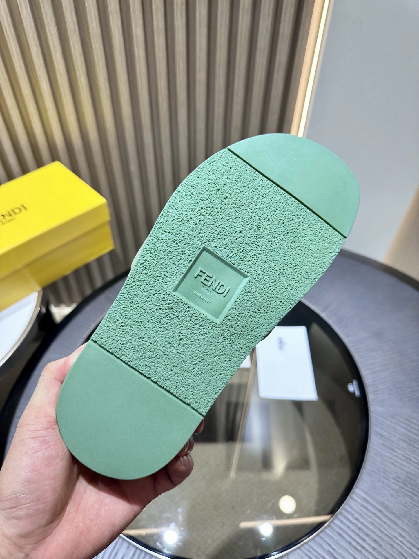 FENDI SANDAL