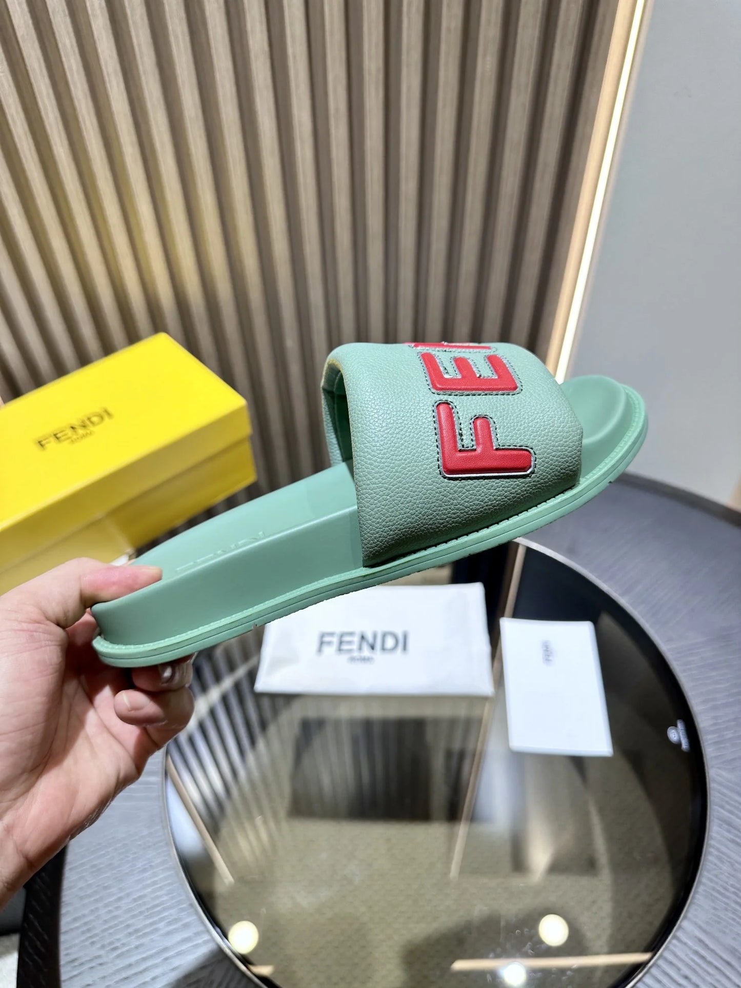 FENDI SANDAL