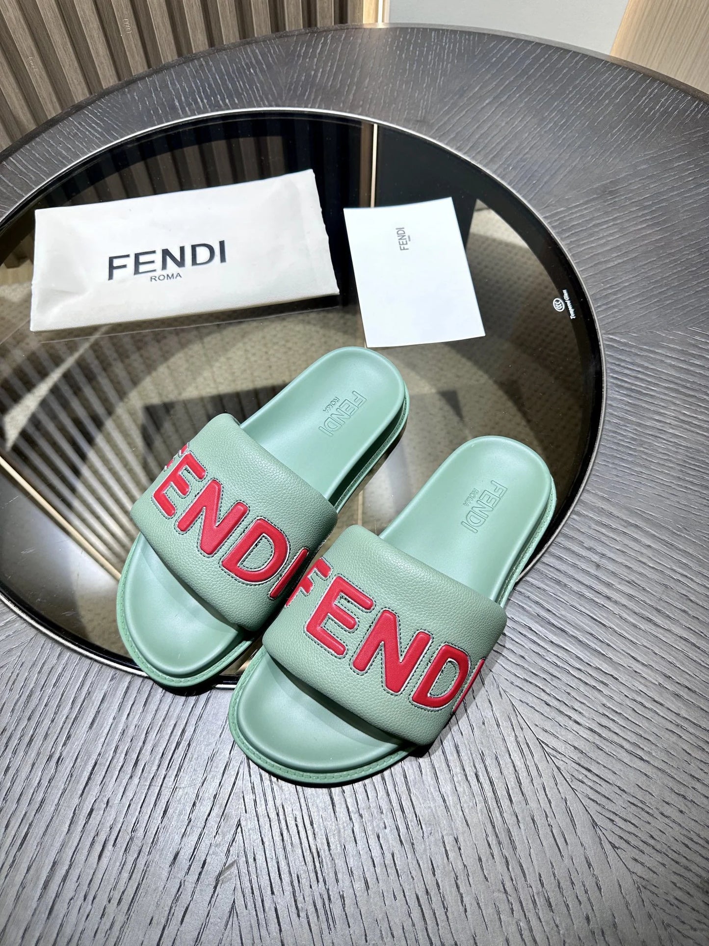 FENDI SANDAL