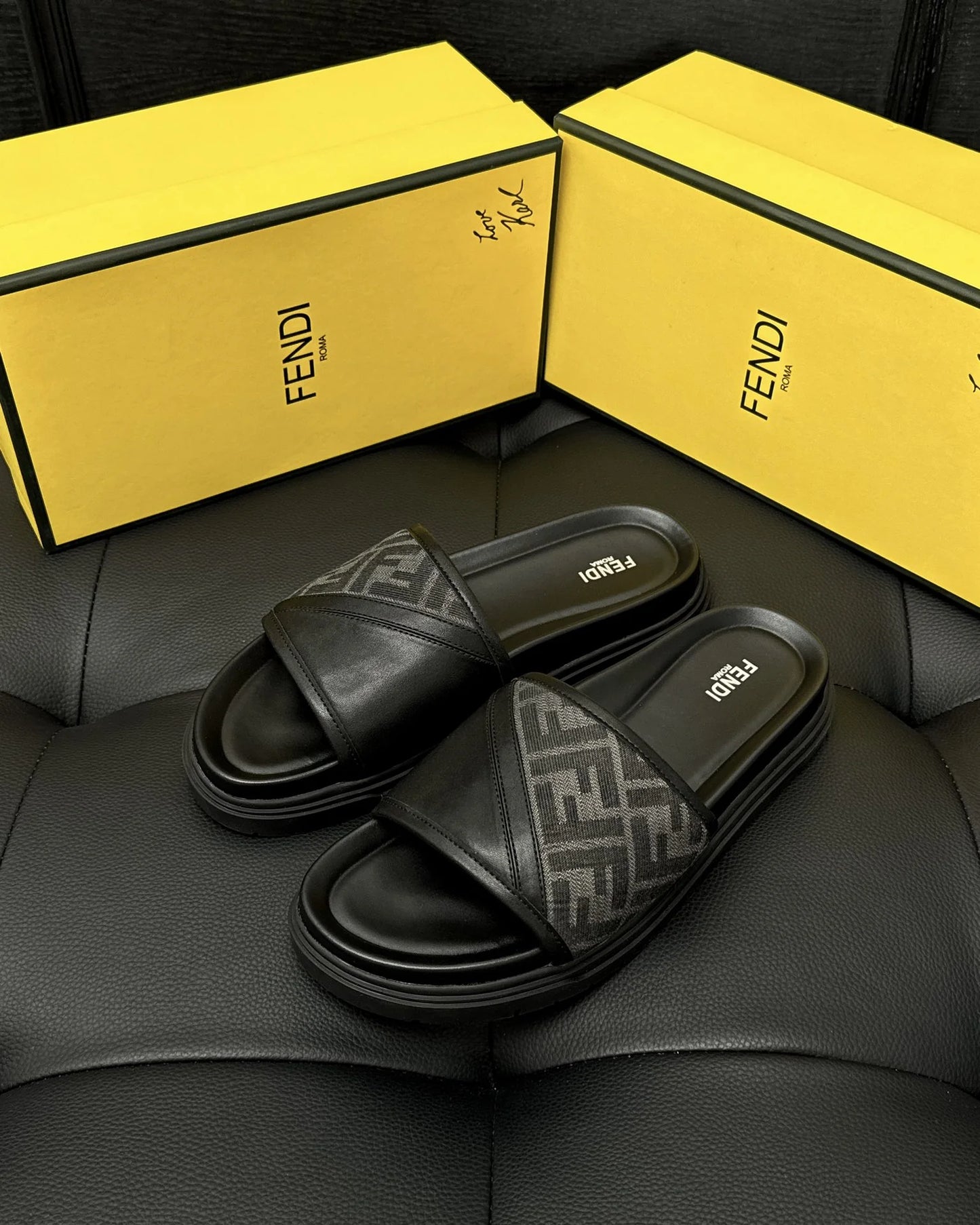 FENDI SANDAL
