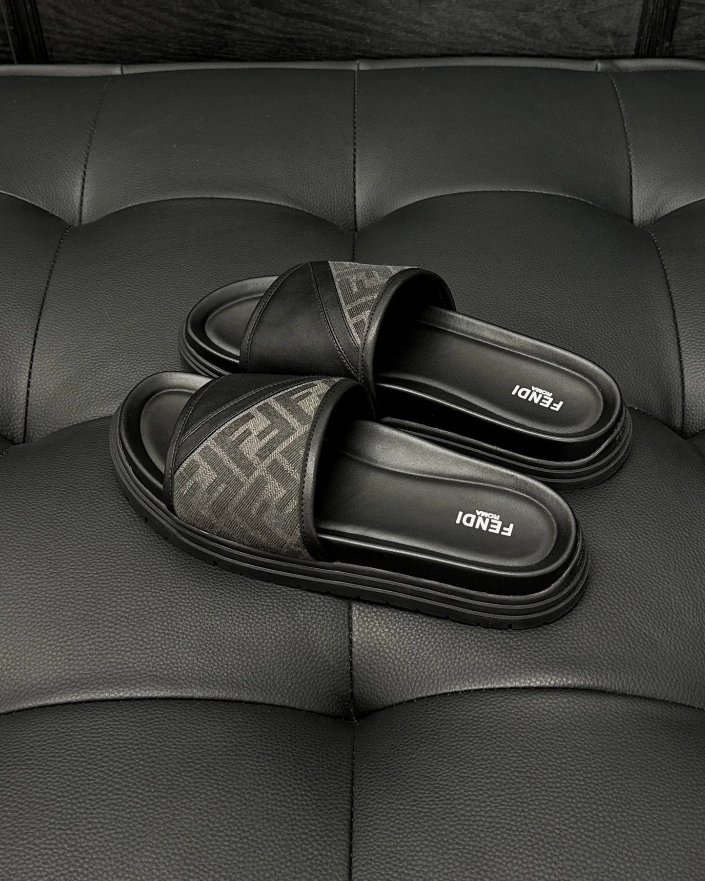 FENDI SANDAL