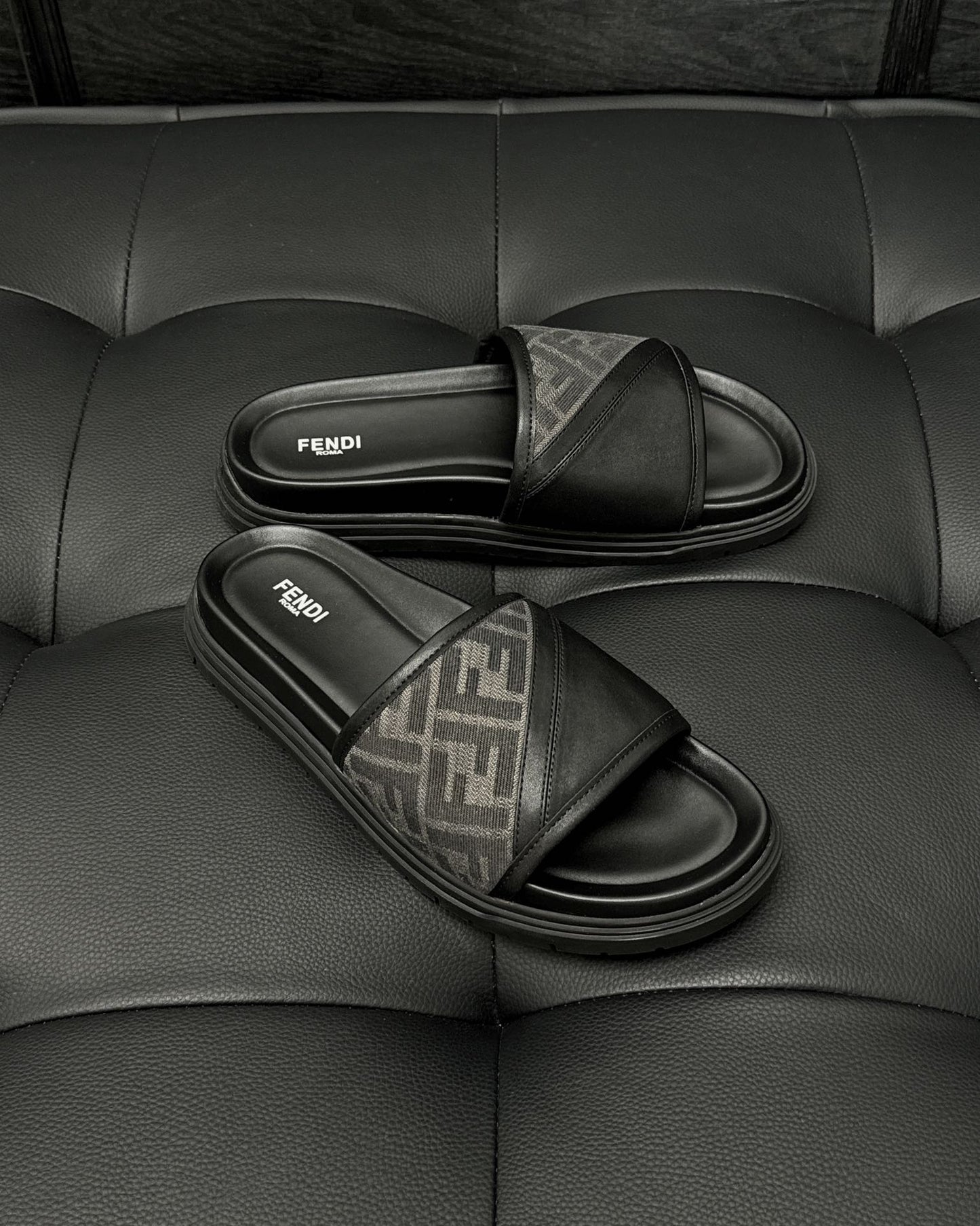 FENDI SANDAL