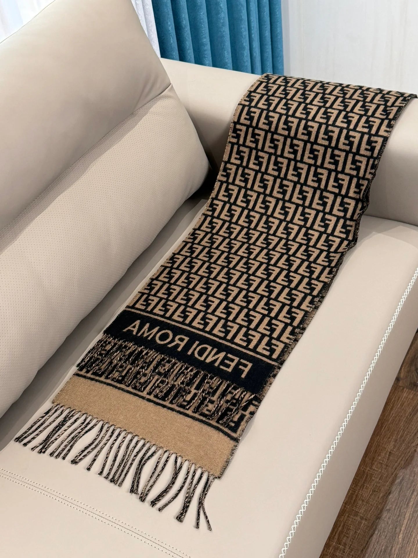 FENDI SCARF