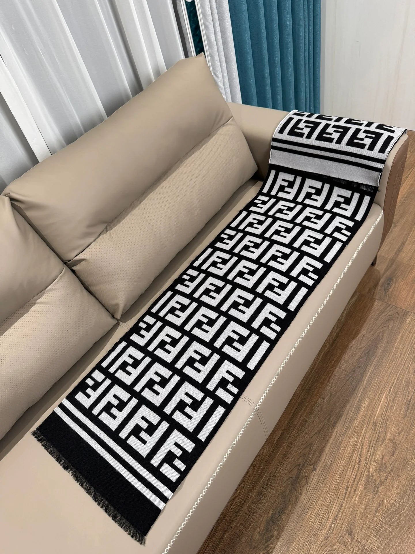 FENDI SCARF