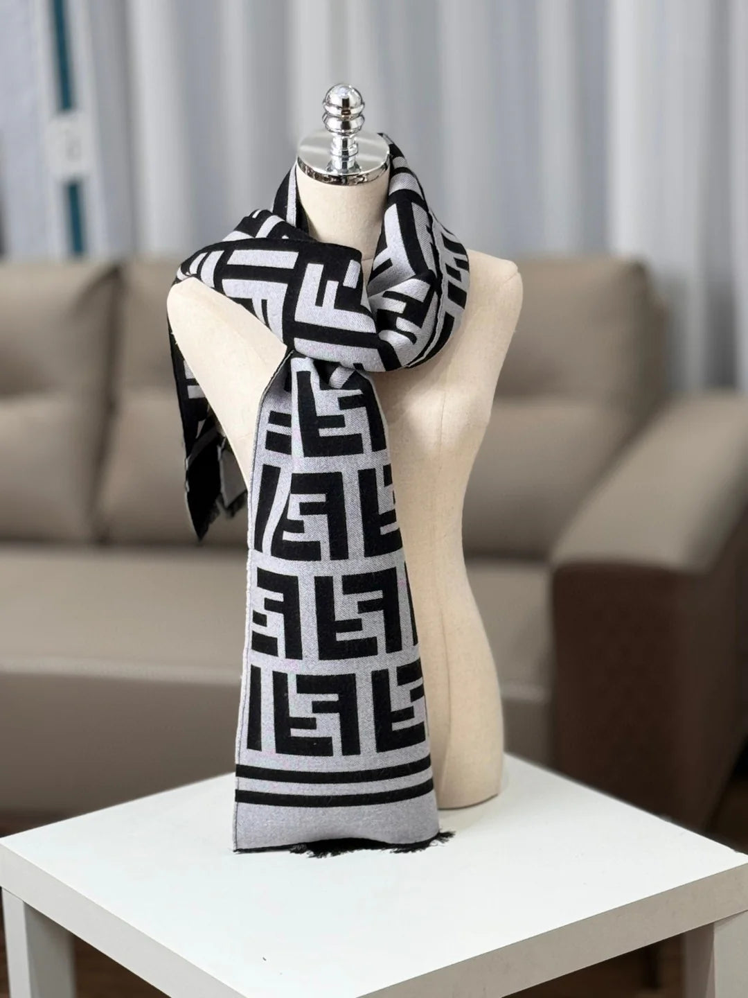 FENDI SCARF