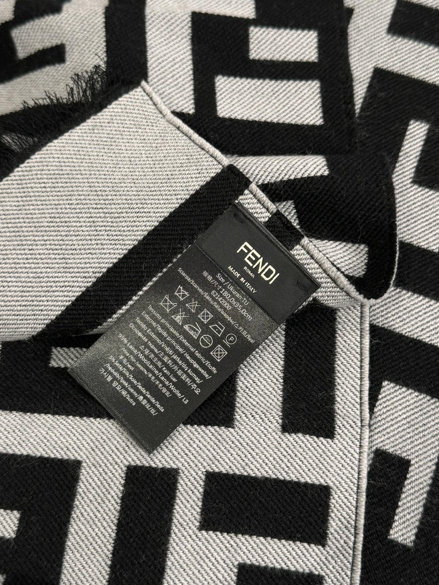 FENDI SCARF