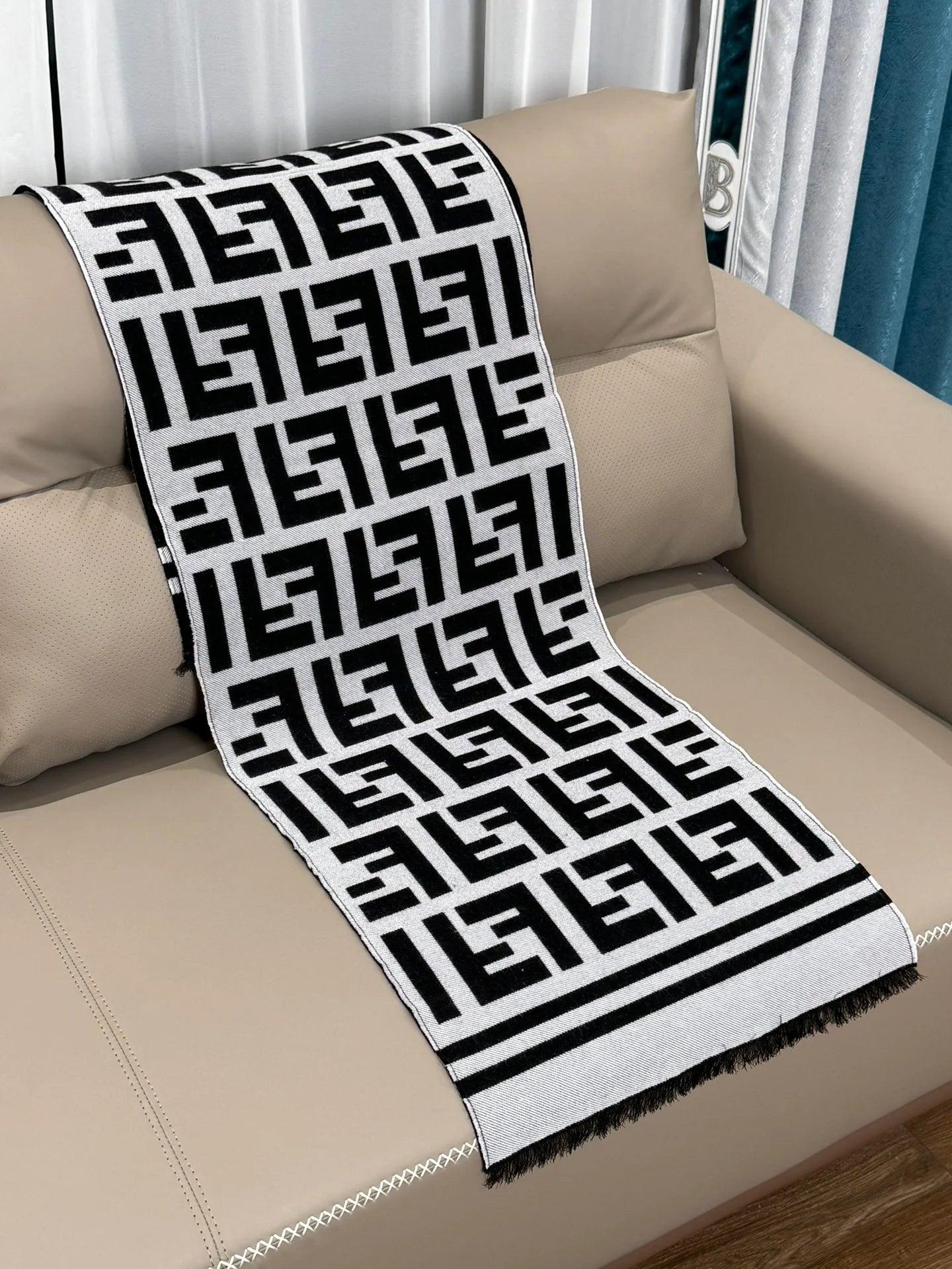 FENDI SCARF