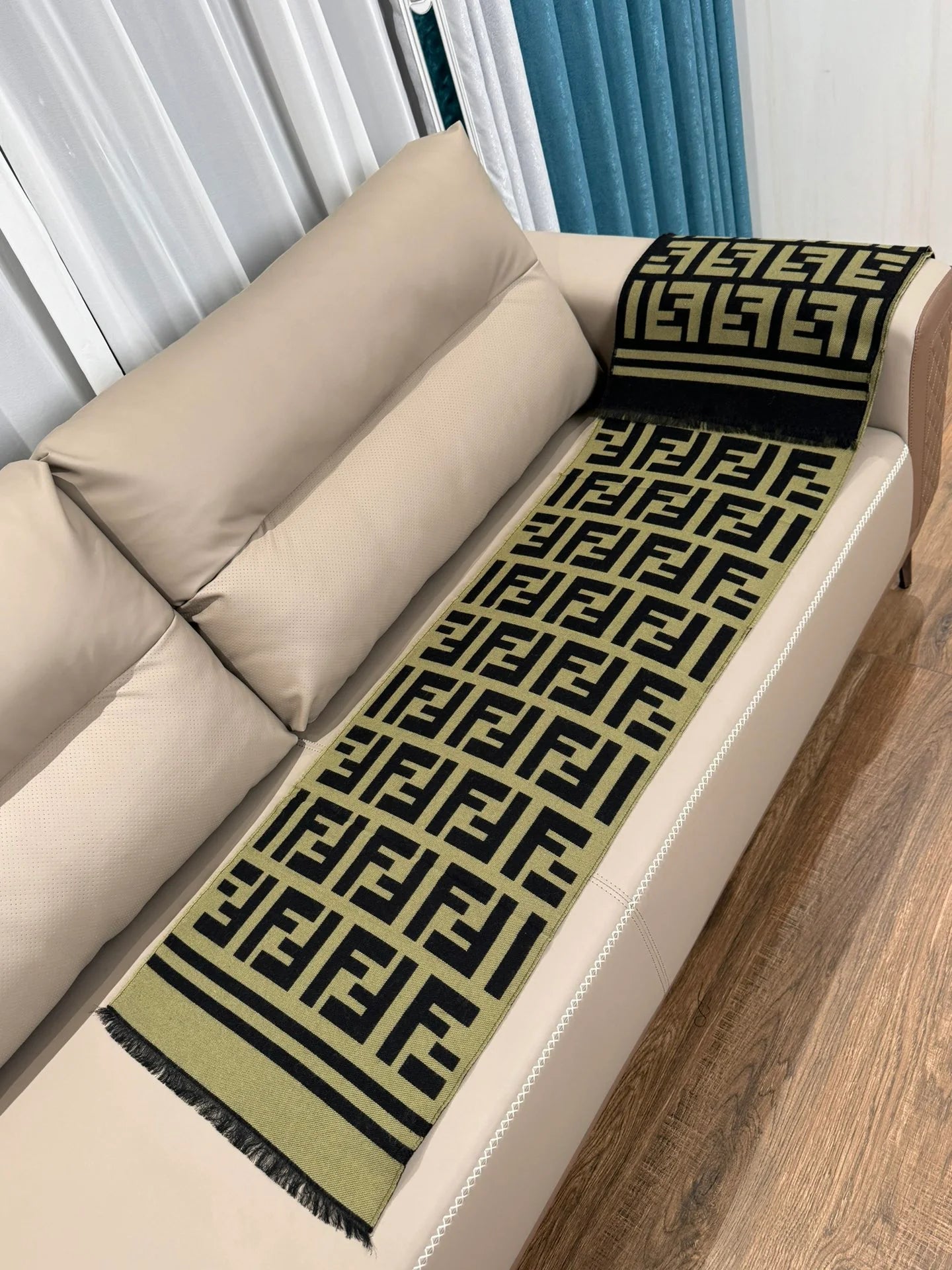 FENDI SCARF