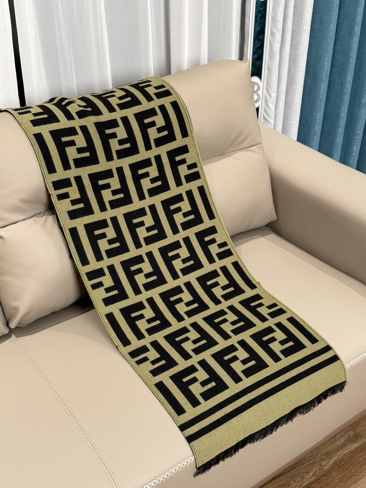 FENDI SCARF