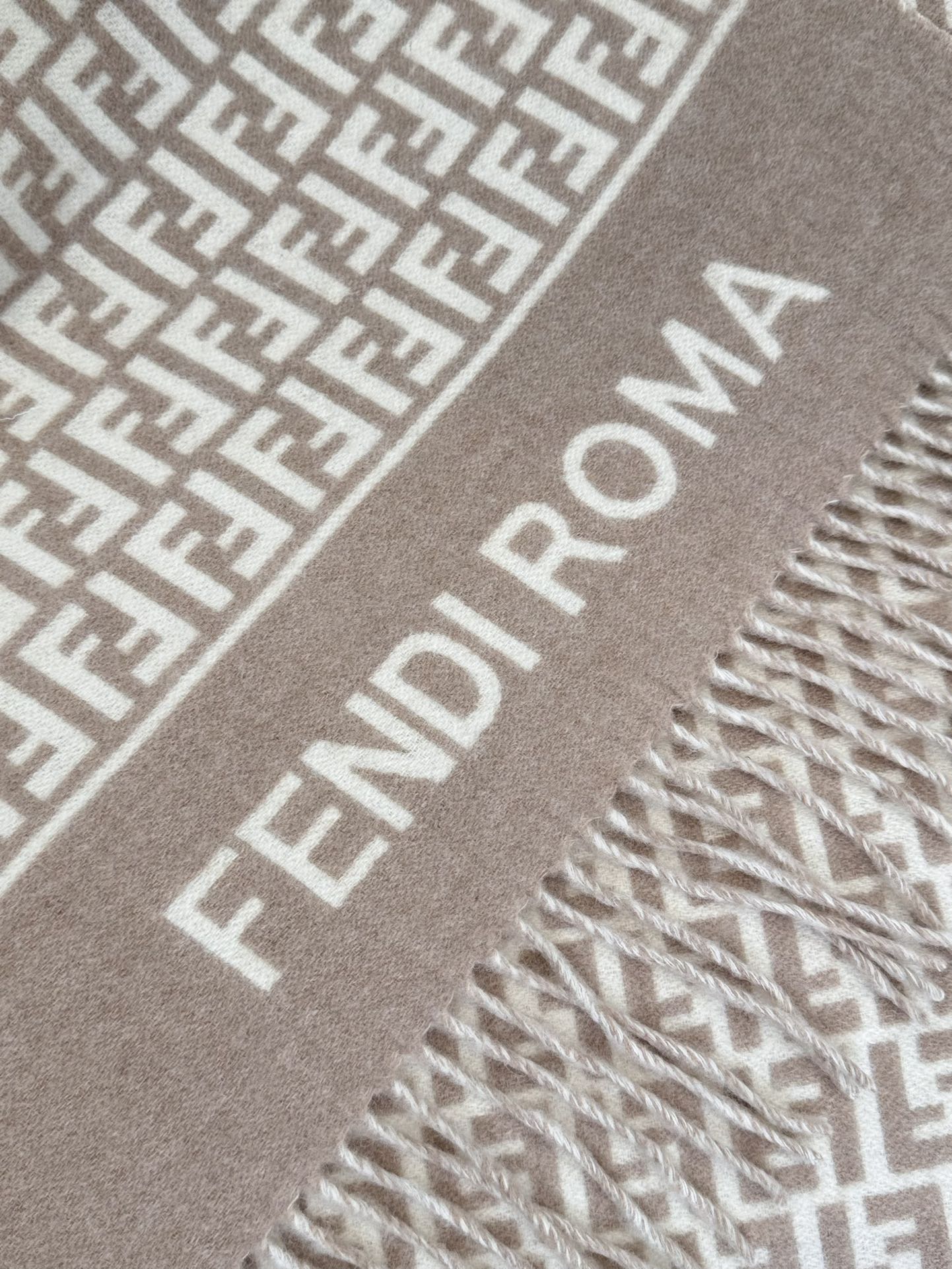 FENDI SCARF